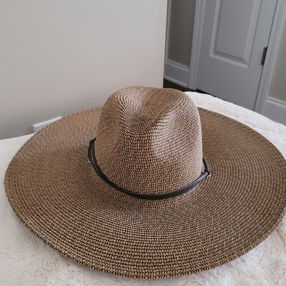 San Diego Hat Company Black and Tan Woven Hat - Picture 3 of 3